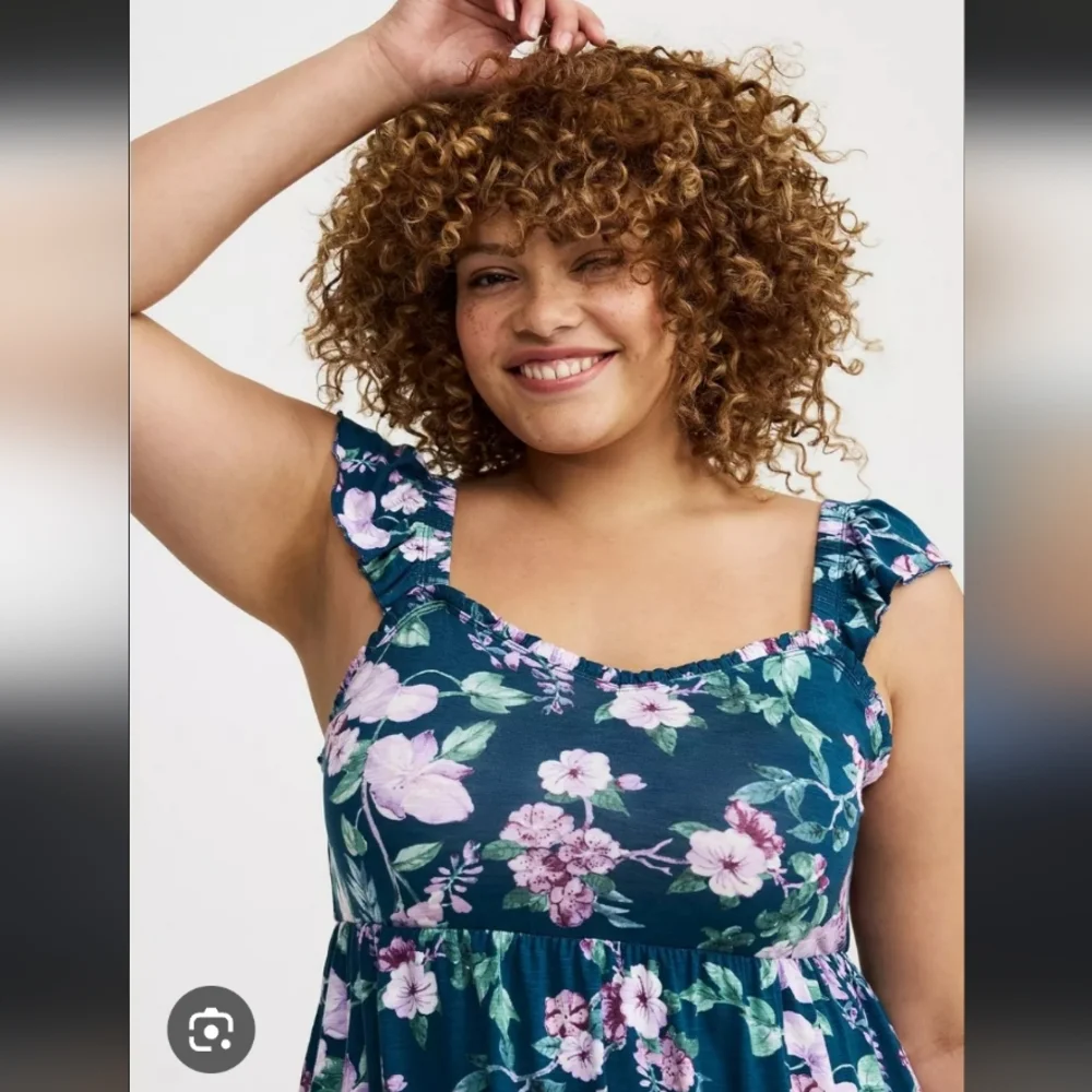 Torrid Blue Ruffled Sleeveless Tank Top - Picture 4 of 11